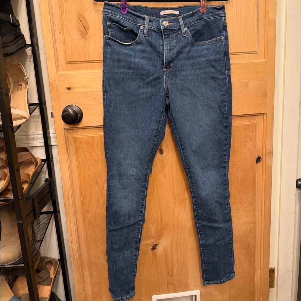 Levi's 311 Shaping Skinny Jeans